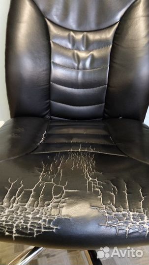 Компьютерное кресло