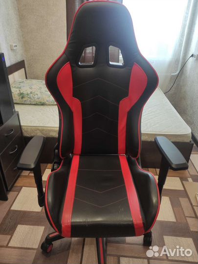 Игровое компьютерное кресло Raybe K-P005