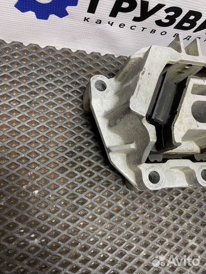 Подушка крепления двигателя Volvo FL FE 5010460056