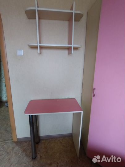 Шкаф