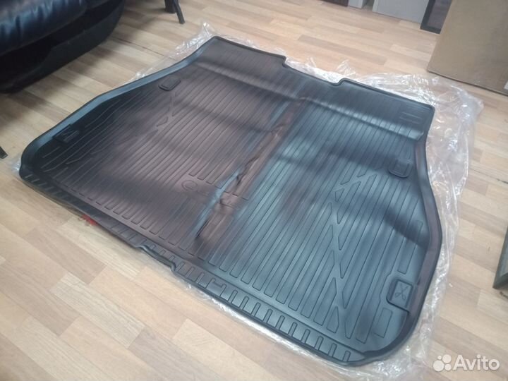 Коврик багажника резиновый Lexus LX600 2021- VIP