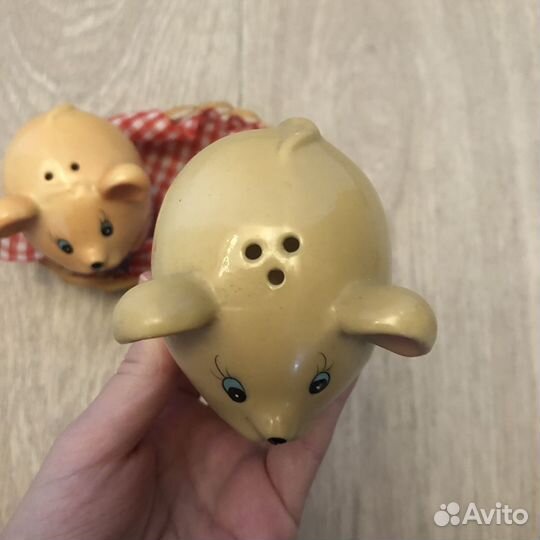 Набор солонка и перечница 