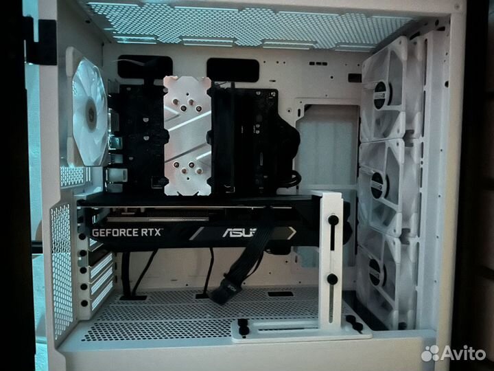 Asus RTX 3060 Ti Megalodon 8 Gb