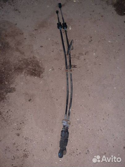 Трос кулисы МКПП Peugeot 107 2008 335300H010