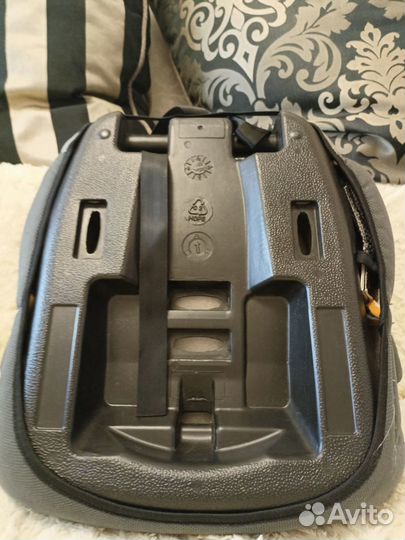 Продаю детский бустер