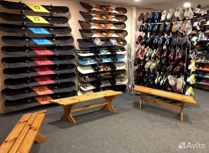 Сноуборд и Горнолыжное Снаряжение