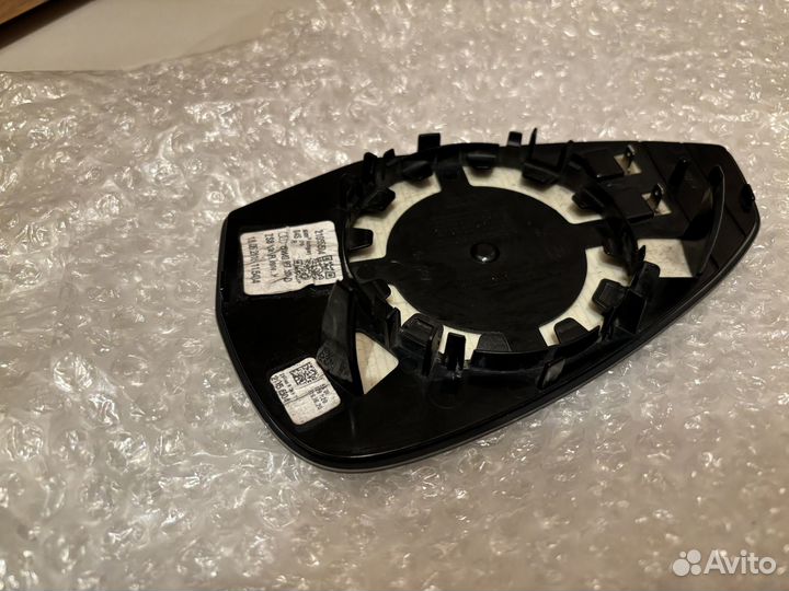 Зеркало правое Audi A4 B9 8W0857536D