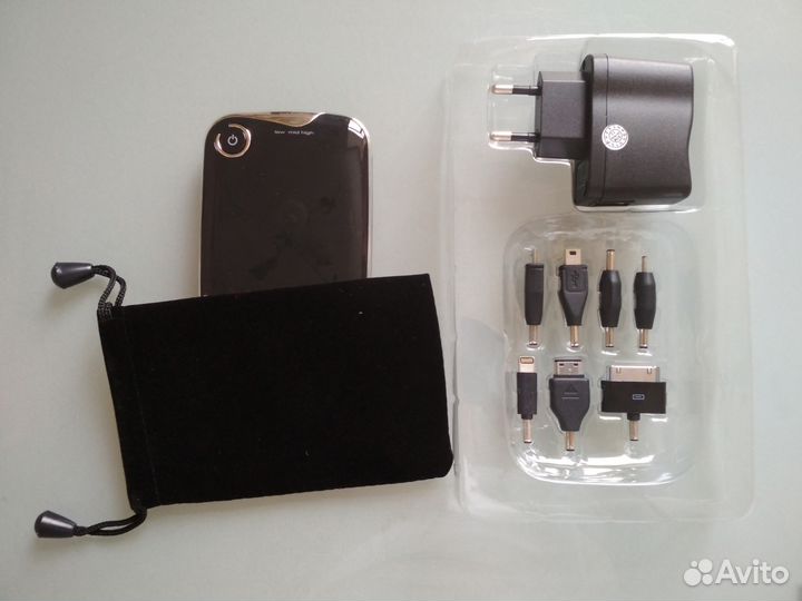 Внешний аккумулятор для смартфонов/телефонов