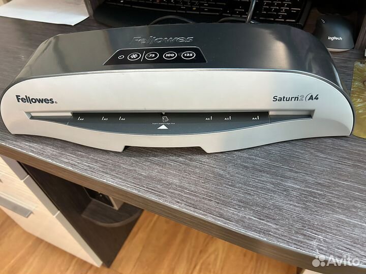 Ламинатор Fellowes Saturn 2