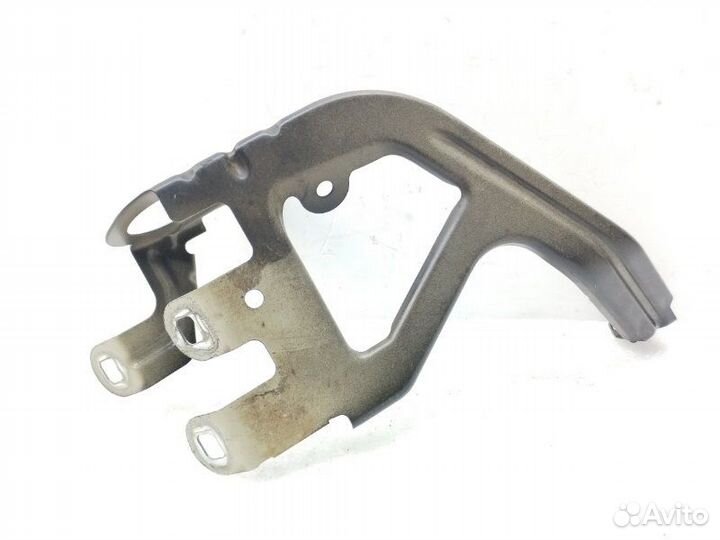 Кронштейн крыла передний правый Bmw 5-Series F10