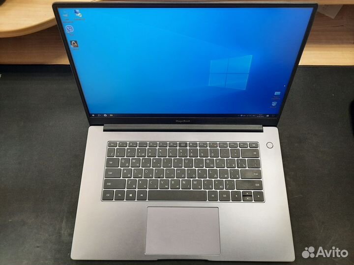 Honor magicbook 15 ryzen 5 3500u/8/256