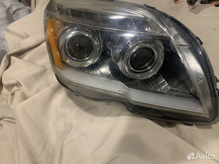 Фара Правая GLK X204 2008-12