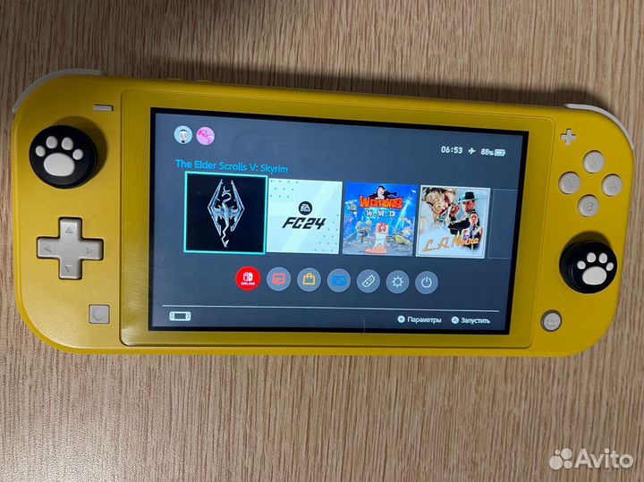 Портативная игровая приставка nintendo switch