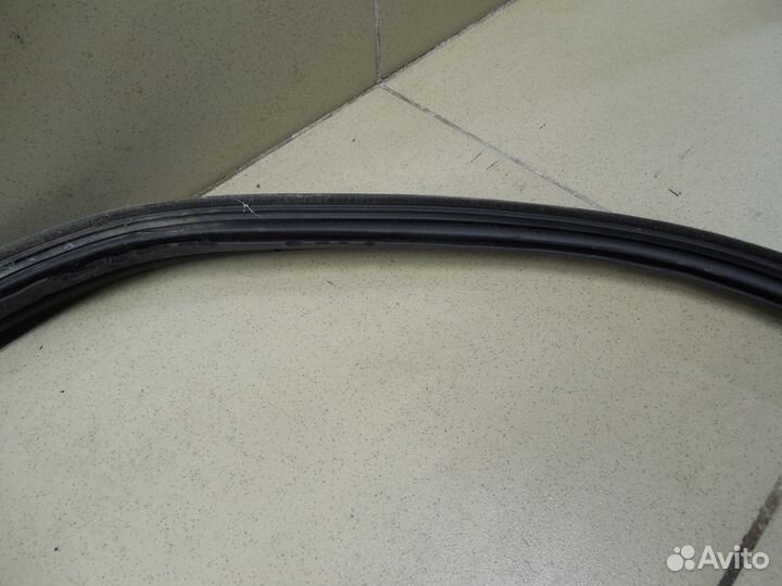 Уплотнитель багажника Lacetti 2003-2013