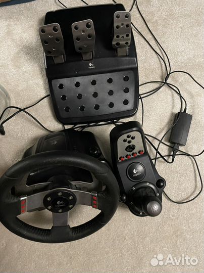 Logitech g27 Руль+педали+кпп