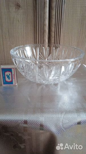 Ваза хрустальная