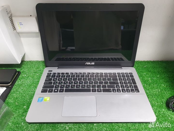 Ноутбук asus X555LD