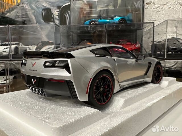 Auroart Chevrolet Corvette C7 Z06 (71258) 1:18