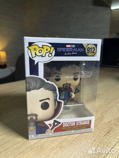 Funko POP Doctor Strange (912 и 1162)