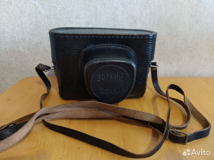 Плёночный фотоаппарат Зоркий 4К