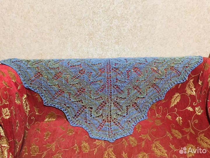 Шаль ажурная (косынка) Новая