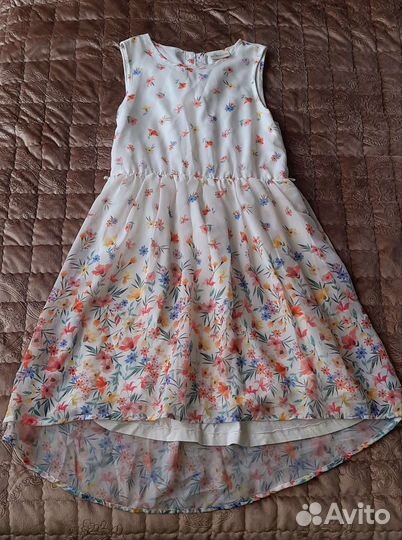 Пакет летней одежды на девочку 140-146