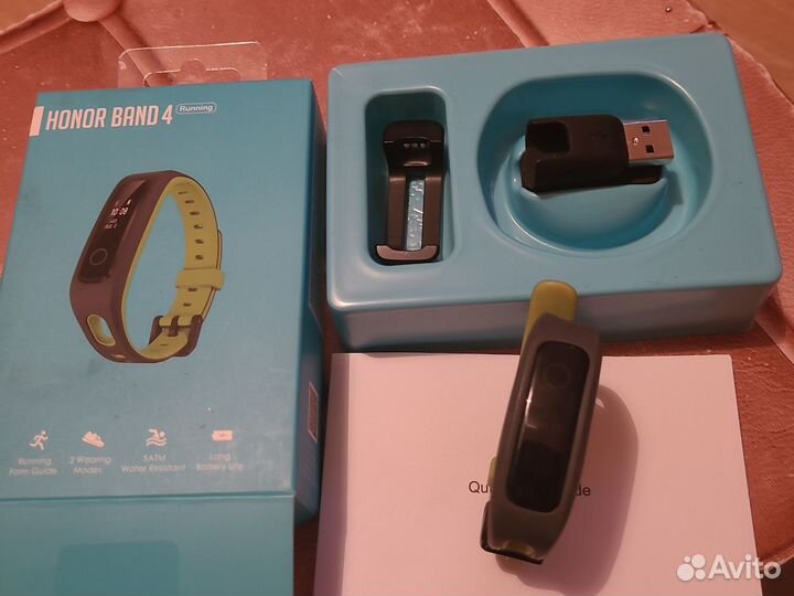 Фитнес браслет honor band 4