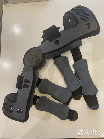 Ортез на коленный сустав bauerfeind