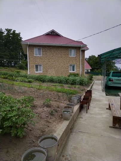 Коттедж 240 м² на участке 30 сот.