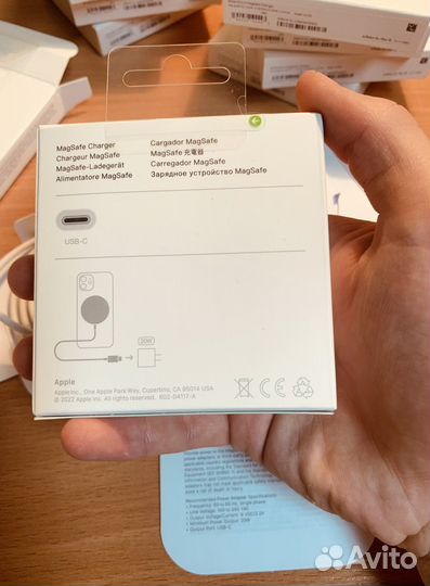 Magsafe Charger + наушники AirPods