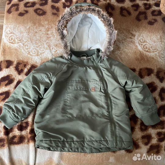 Демисезонный костюм на мальчика 98