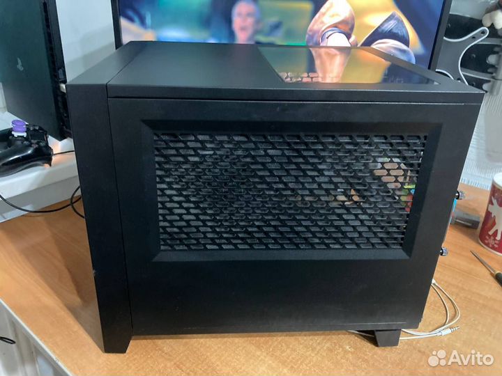 Корпус Corsair Obsidian 250d