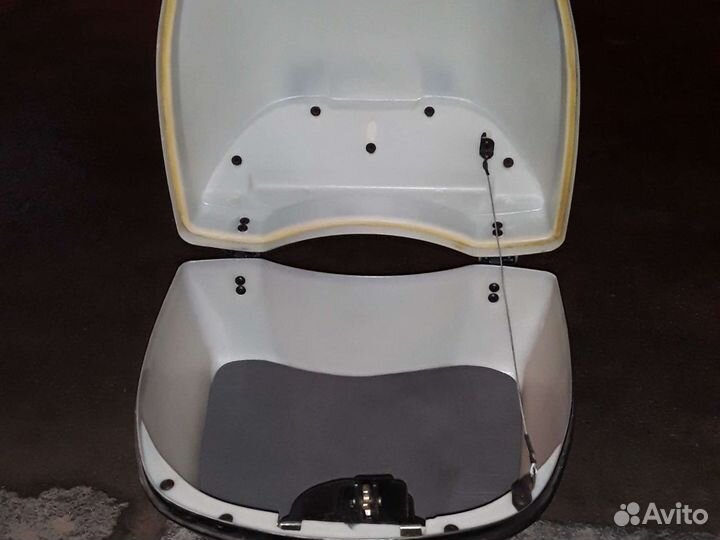 Мотобагажник