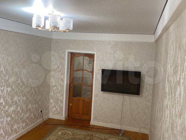 3-к. квартира, 74 м², 1/9 эт.