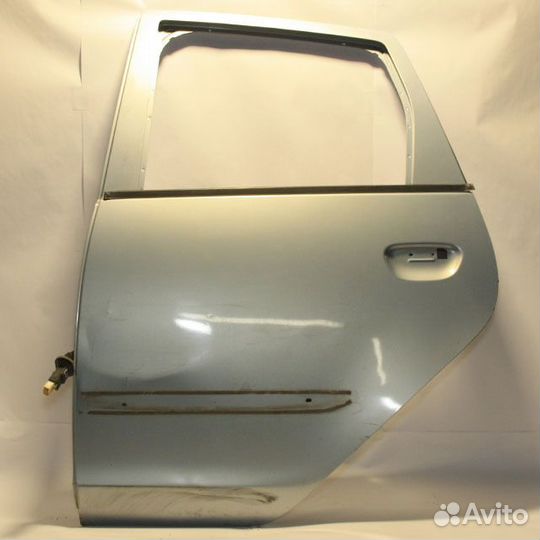 Дверь задняя левая Mitsubishi Colt