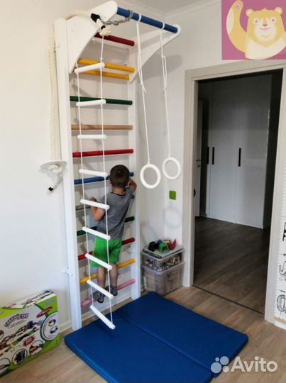 Швeдская стeнка детская