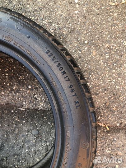 Kumho I'Zen KW22 225/50 R17