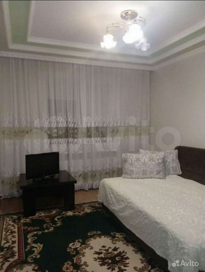 2-к. квартира, 54 м², 1/9 эт.