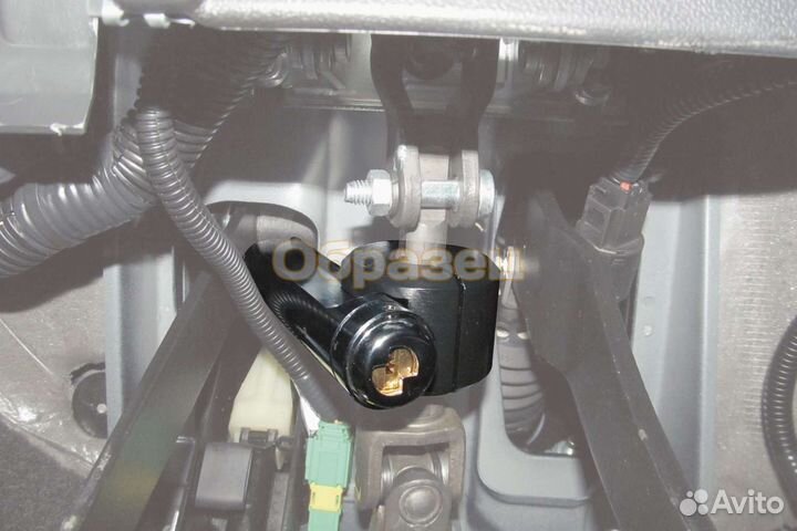 Замок рулевого вала Peugeot Traveller