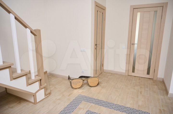 Коттедж 173,4 м² на участке 10,7 сот.