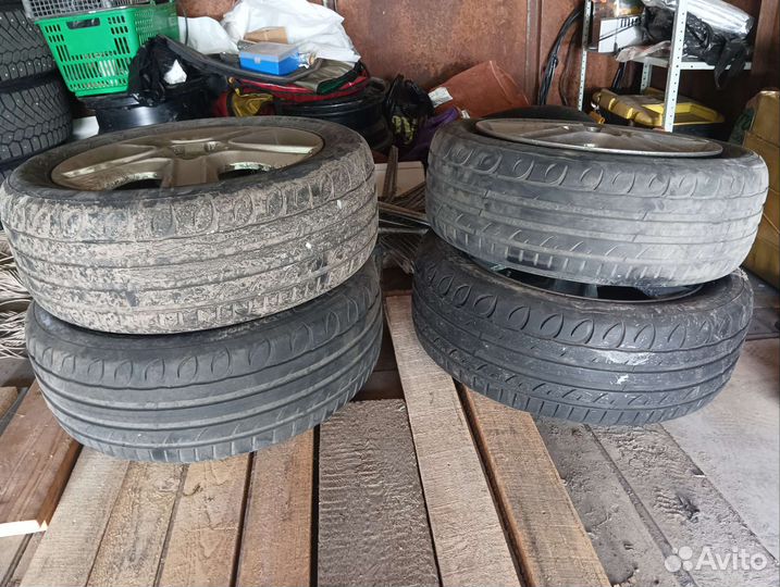 Kormoran Ultra High Performance 215/55 R17 98W