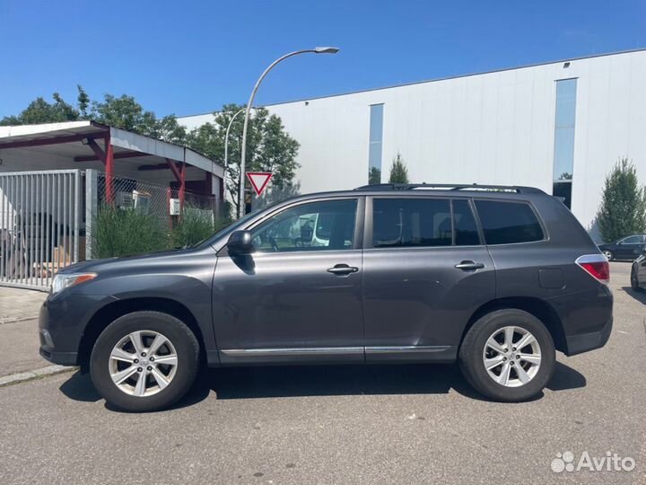 В разборе Toyota Highlander U40