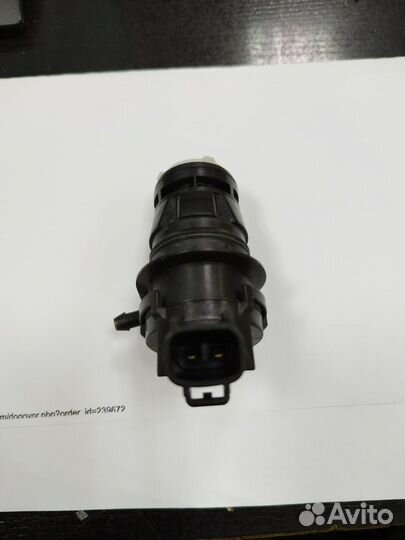 Насос омывателя заднего стекла Toyota Land Cruiser