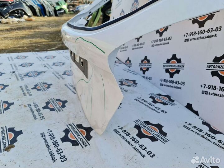 Крышка багажника ford focus 2018 г