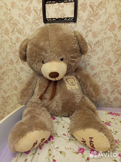 Плюшевый медведь