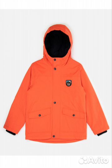 Демисезонный костюм на мальчика 140