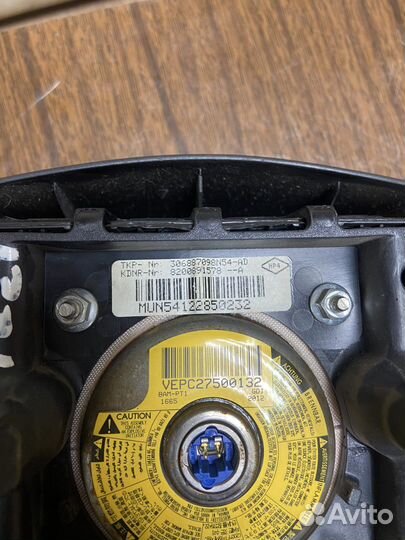 Подушка безопасности водителя Renault Logan 1