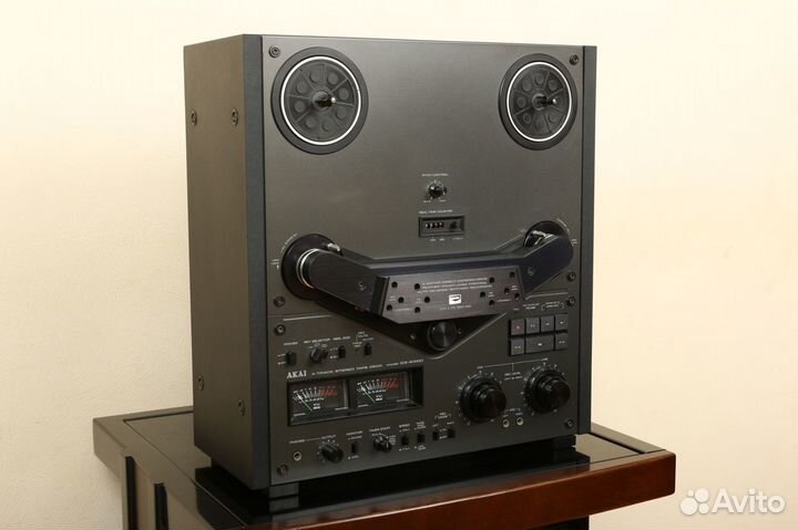 Катушечный магнитофон akai GX-635D