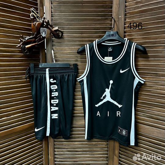 Спортивный костюм Nike