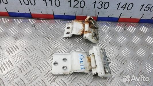 Петля двери распашной левой peugeot boxer 3 (6UK12